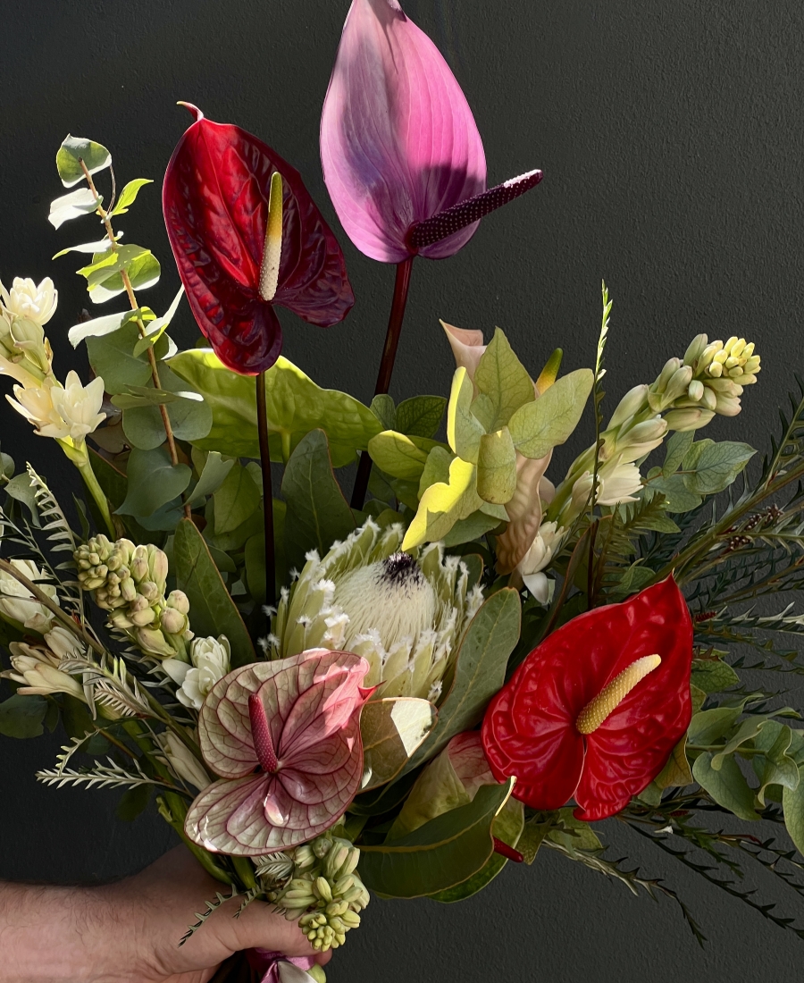 Bouquet with exotic N5