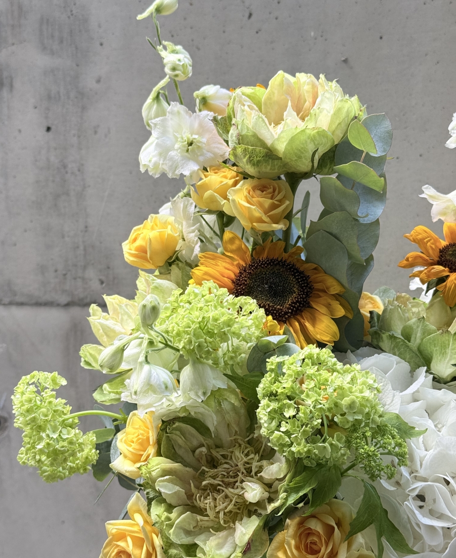 Complimentary basket “Sunny Garden”