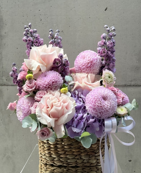 Complimentary basket “Lilac Fairytale”