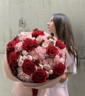 Bouquet - "Strawberry Cream"