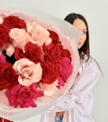 Aromatic Trio Bouquet with Pink Floyd, Freedom and Pink Mondial