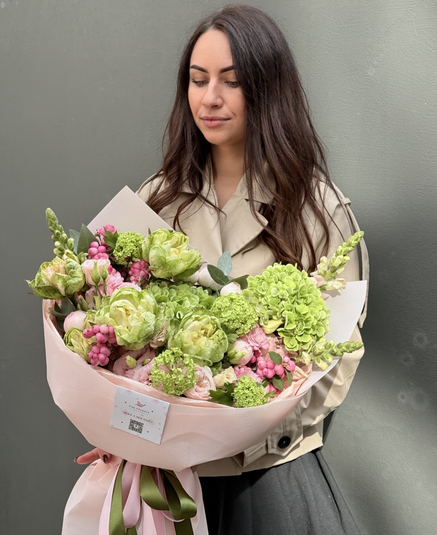 Author’s bouquet “Green Mist”