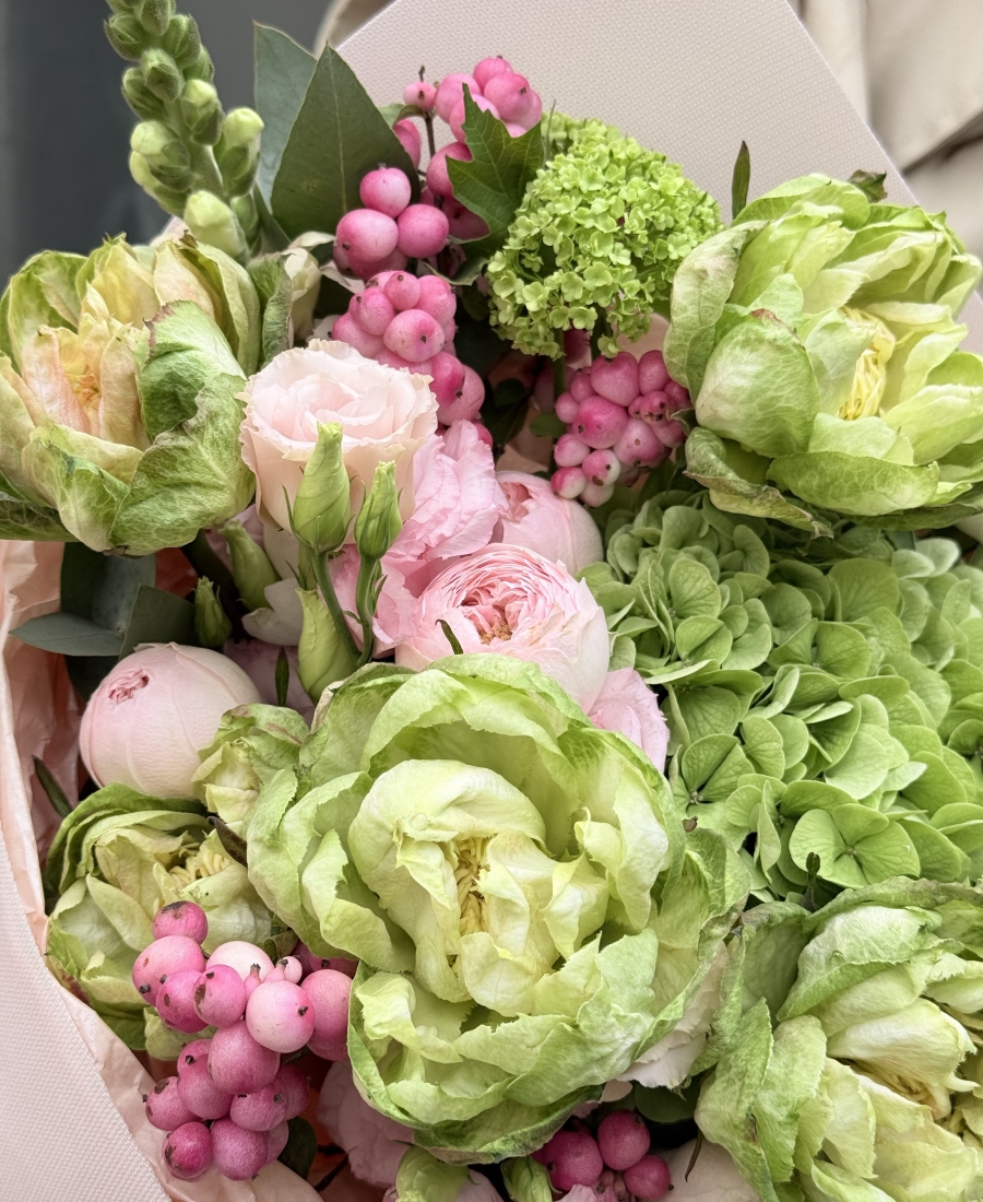 Author’s bouquet “Green Mist”