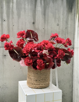 WOW basket “Passionate red”