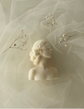Decorative candles - "Girl with flowers"