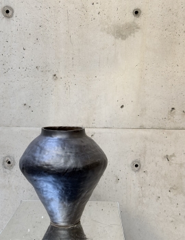Vintage black vase (H26cm)