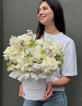 Aromatic flower hatbox “Summer Moon”