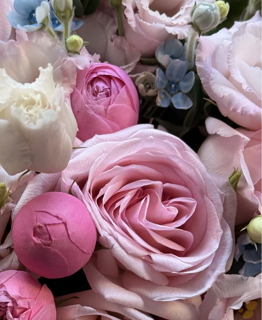 Author’s bouquet “Tender Bloom”