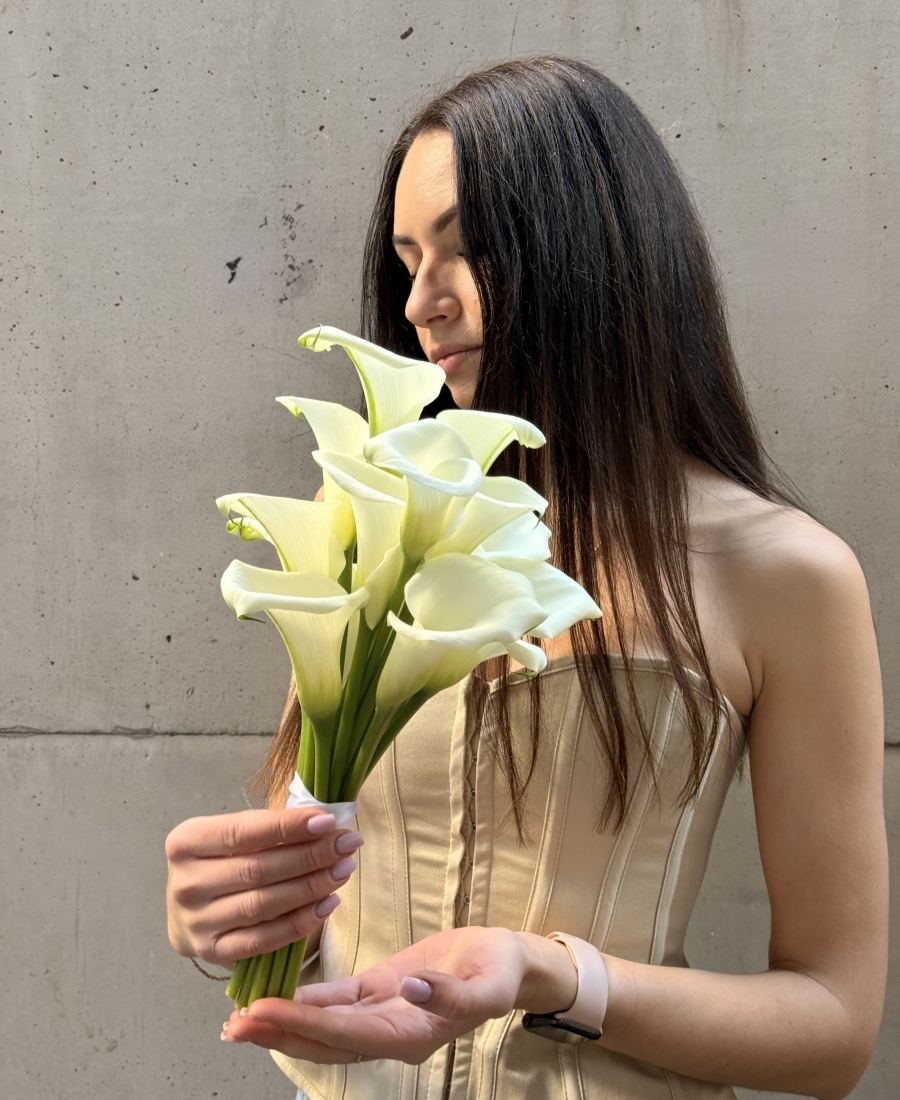 Bridal bouquet LOV 32
