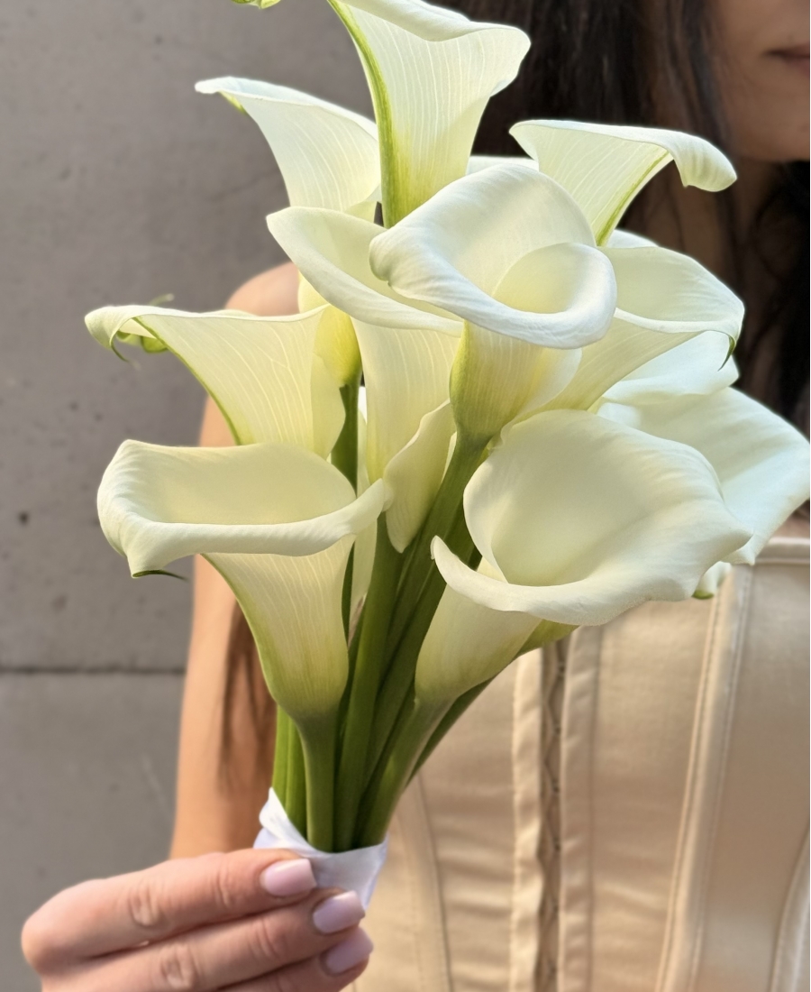 Bridal bouquet LOV 32