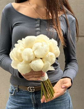 Bridal bouquet LOV 28