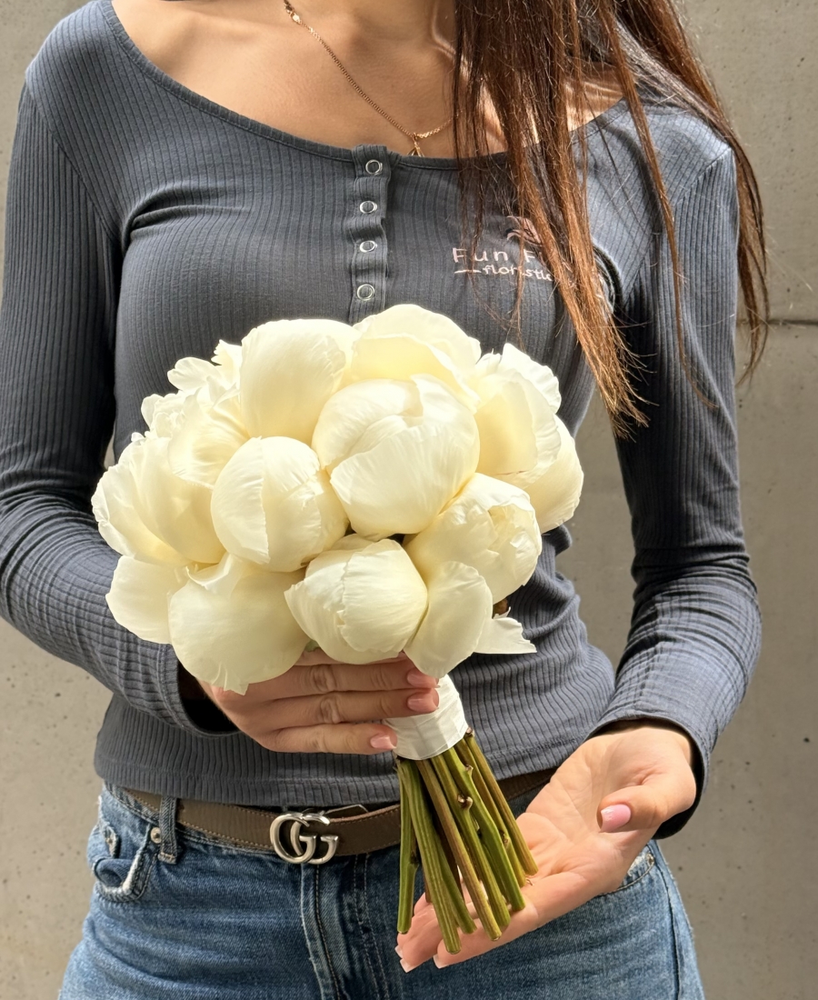 Bridal bouquet LOV 28