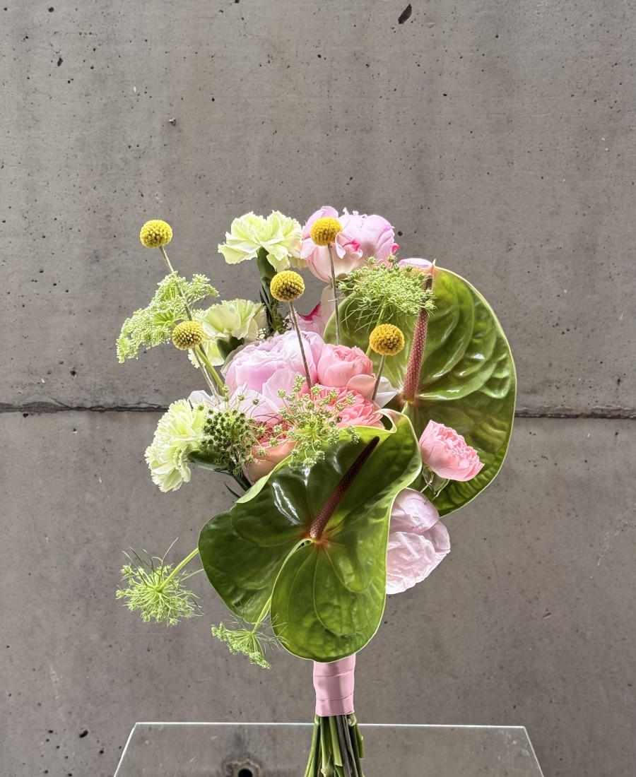Bridal bouquet LOV 19
