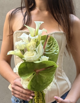 Bridal bouquet LOV 2