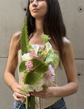 Bridal bouquet LOV 20