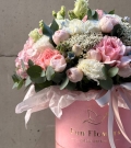 Flowers in hatbox “Pink Harmony”