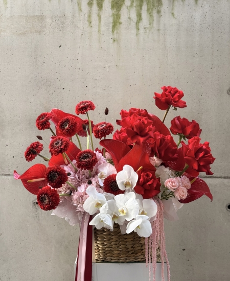 WOW basket with exotics “Passionate dream”