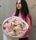 Premium bouquet “Nude kiss”