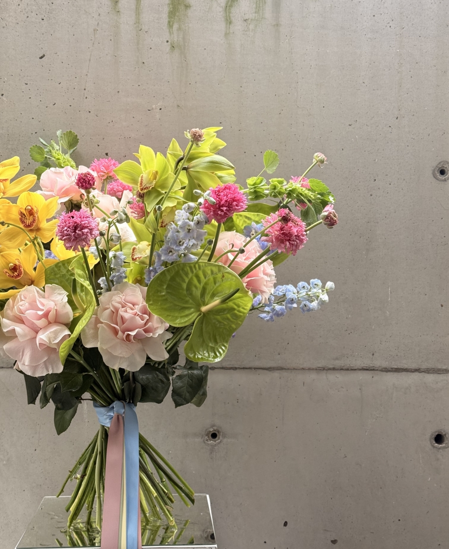 WOW bouquet from exotic flowers “Colour boost”