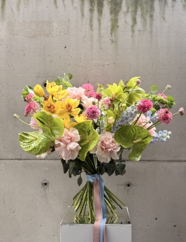 WOW bouquet from exotic flowers “Colour boost”