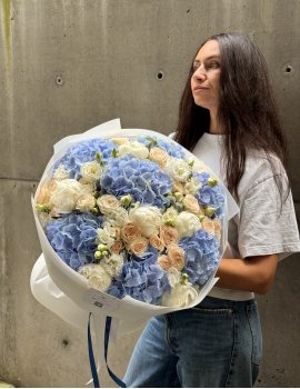 WOW-букет “Skyblue Romance”