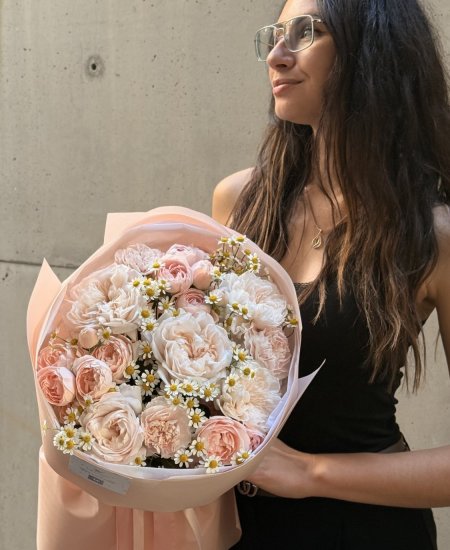 Букет “Peachy July”