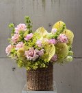 Корзина цветов «Blush Garden»