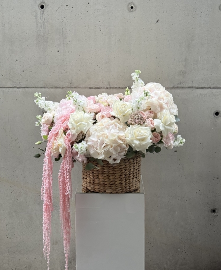 Author's bouquet - "Pink maple shadow"