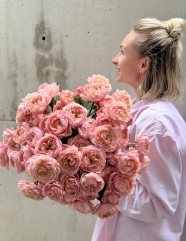 Bouquet of peony spray roses JULIETT